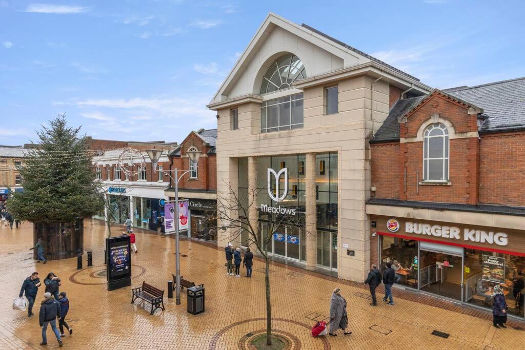 Chelmsford Centre View Sleep 4 Next Chelmer Canal Exteriör bild
